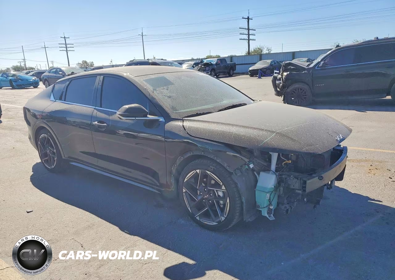 2025 Kia K4 Gt Line VIN:3KPFW4DE6SE213289 - 4