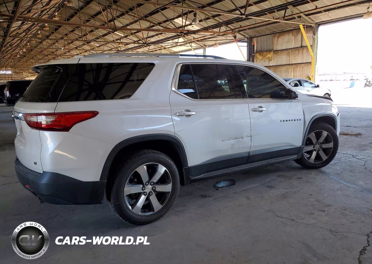 2018 Chevrolet Traverse Lt VIN:1GNEVHKWXJJ229148 - 3