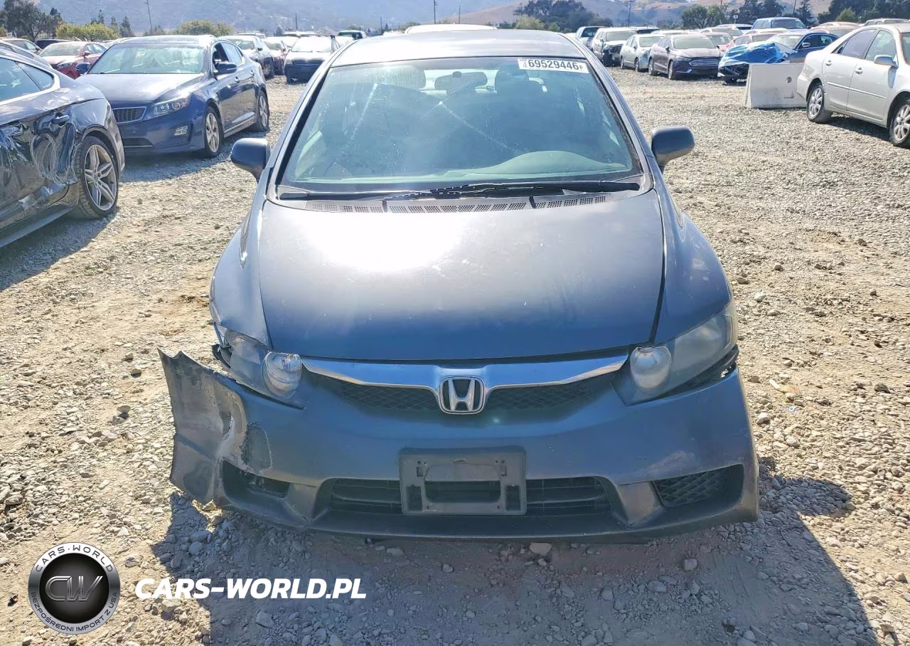 2011 Honda Civic Lx VIN:2HGFA1F50BH303229 - 5