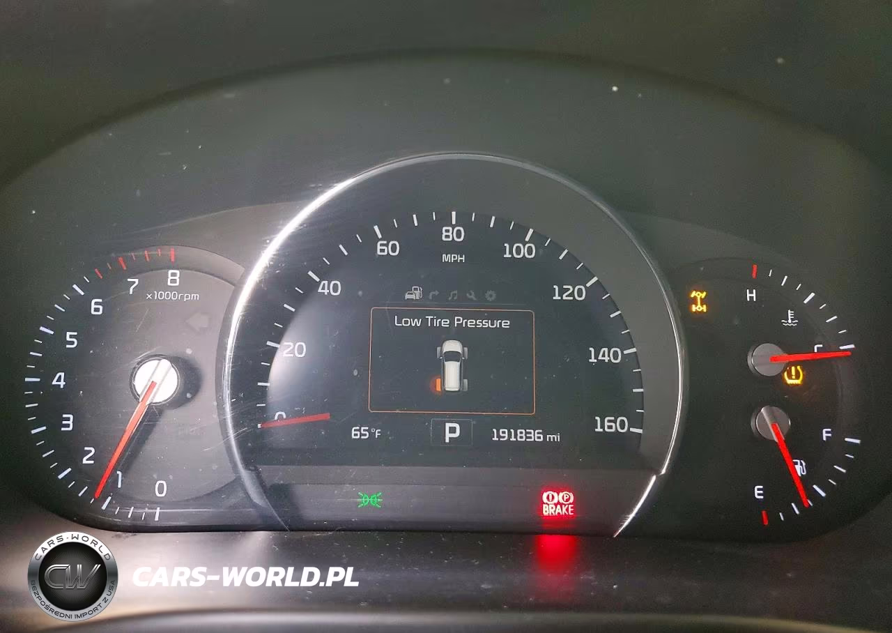 2016 Kia Sorento Sx V6 VIN:5XYPKDA52GG075054 - 9