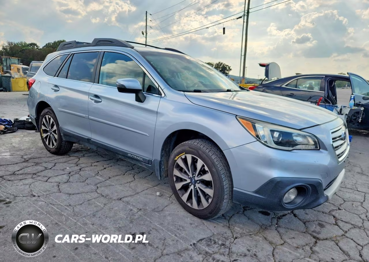 2016 Subaru Outback 3.6R Limited VIN:4S4BSENCXG3338156 - 4