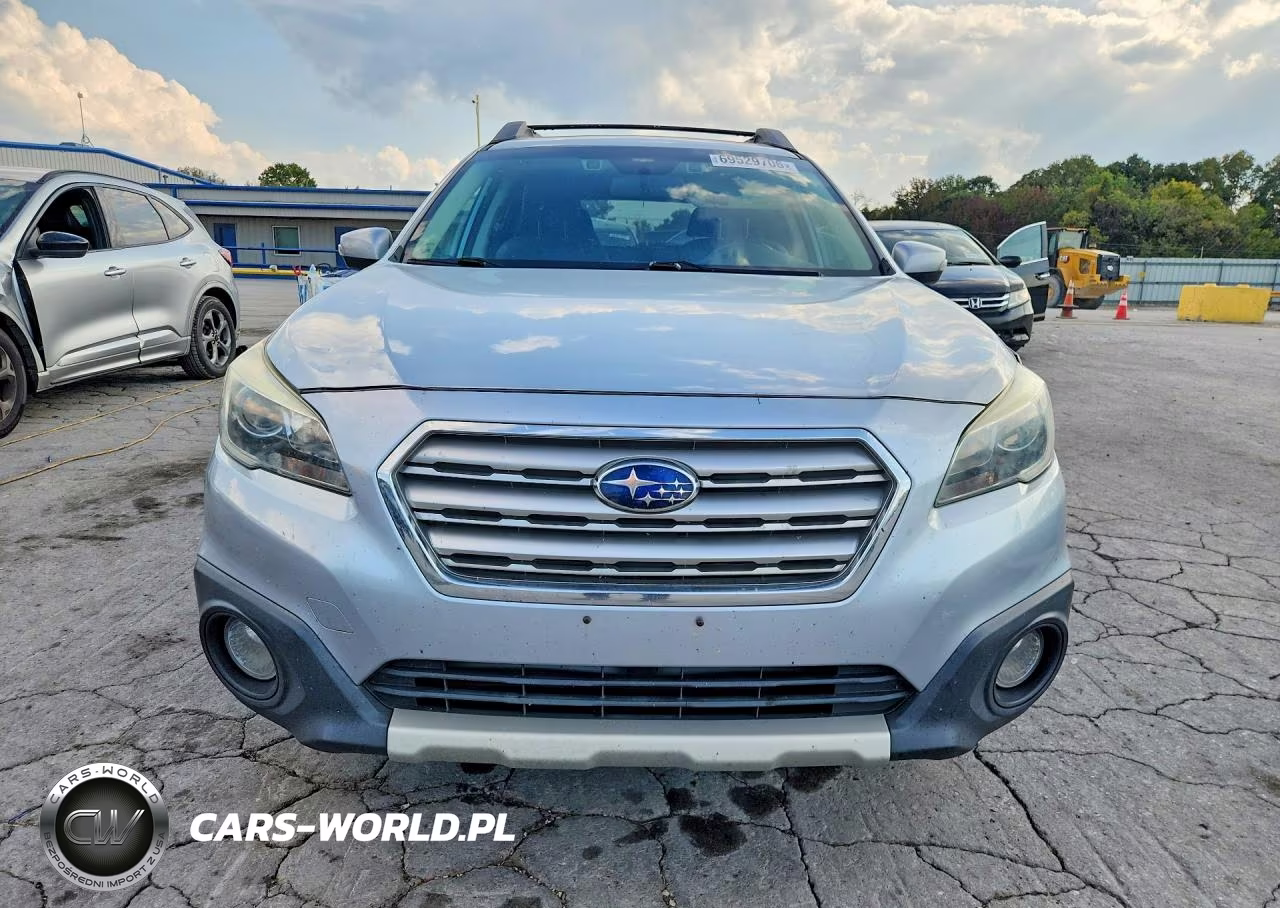 2016 Subaru Outback 3.6R Limited VIN:4S4BSENCXG3338156 - 5