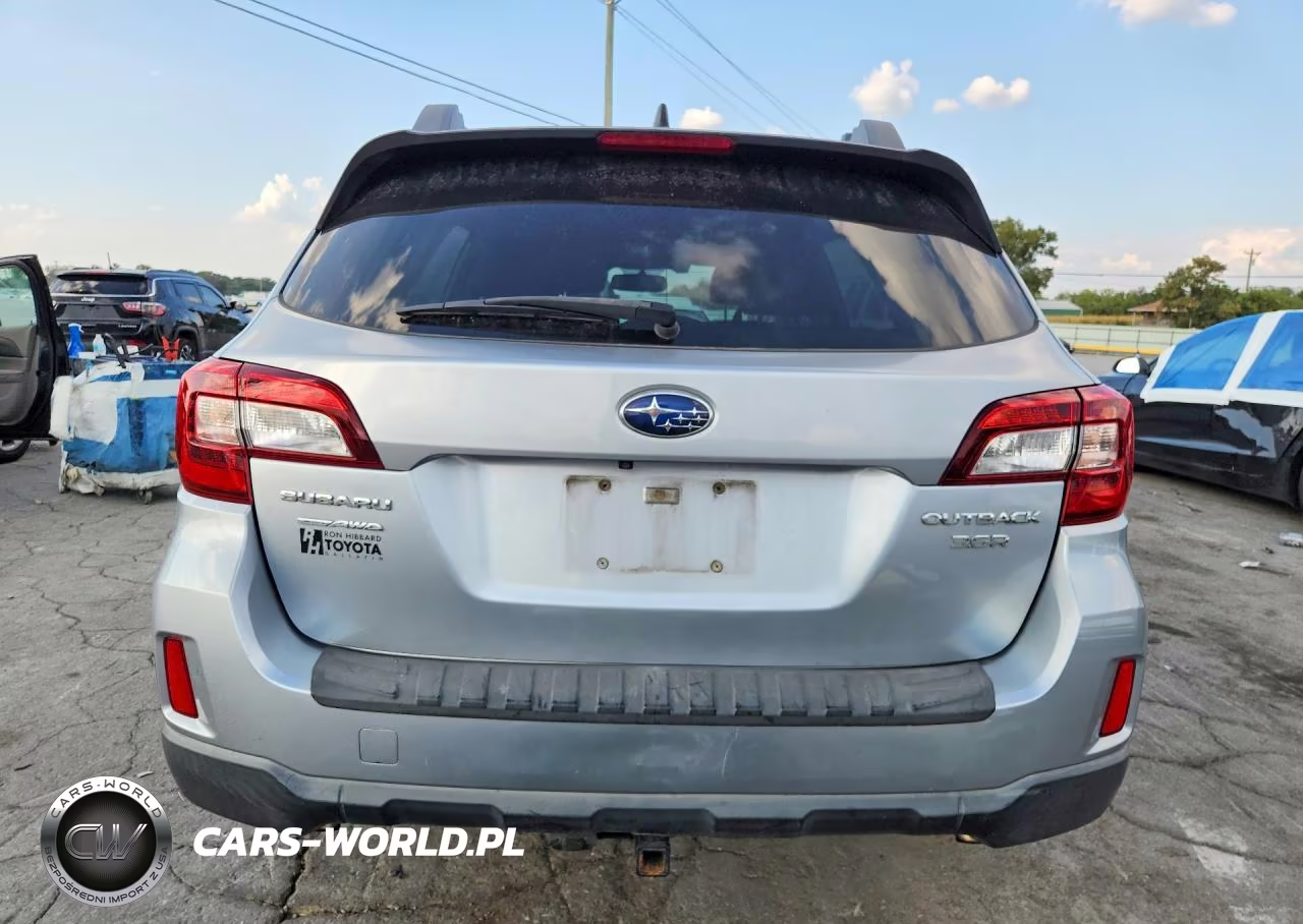 2016 Subaru Outback 3.6R Limited VIN:4S4BSENCXG3338156 - 6
