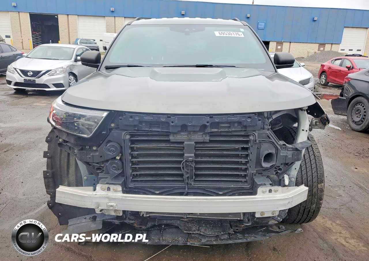 2020 Ford Explorer Xlt VIN:1FMSK8DH3LGA30666 - 5