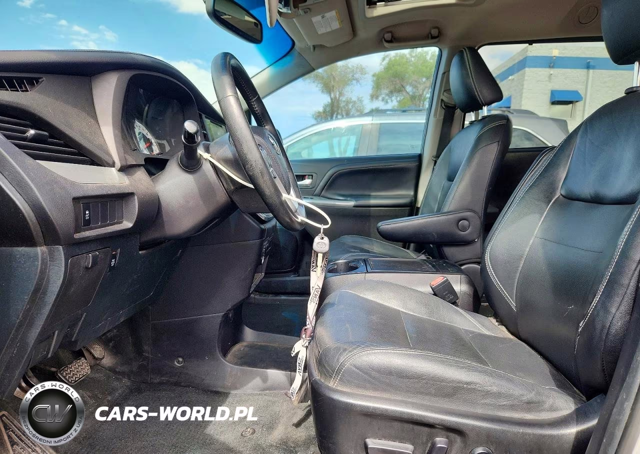 2015 Toyota Sienna Sport VIN:5TDXK3DC4FS644329 - 7