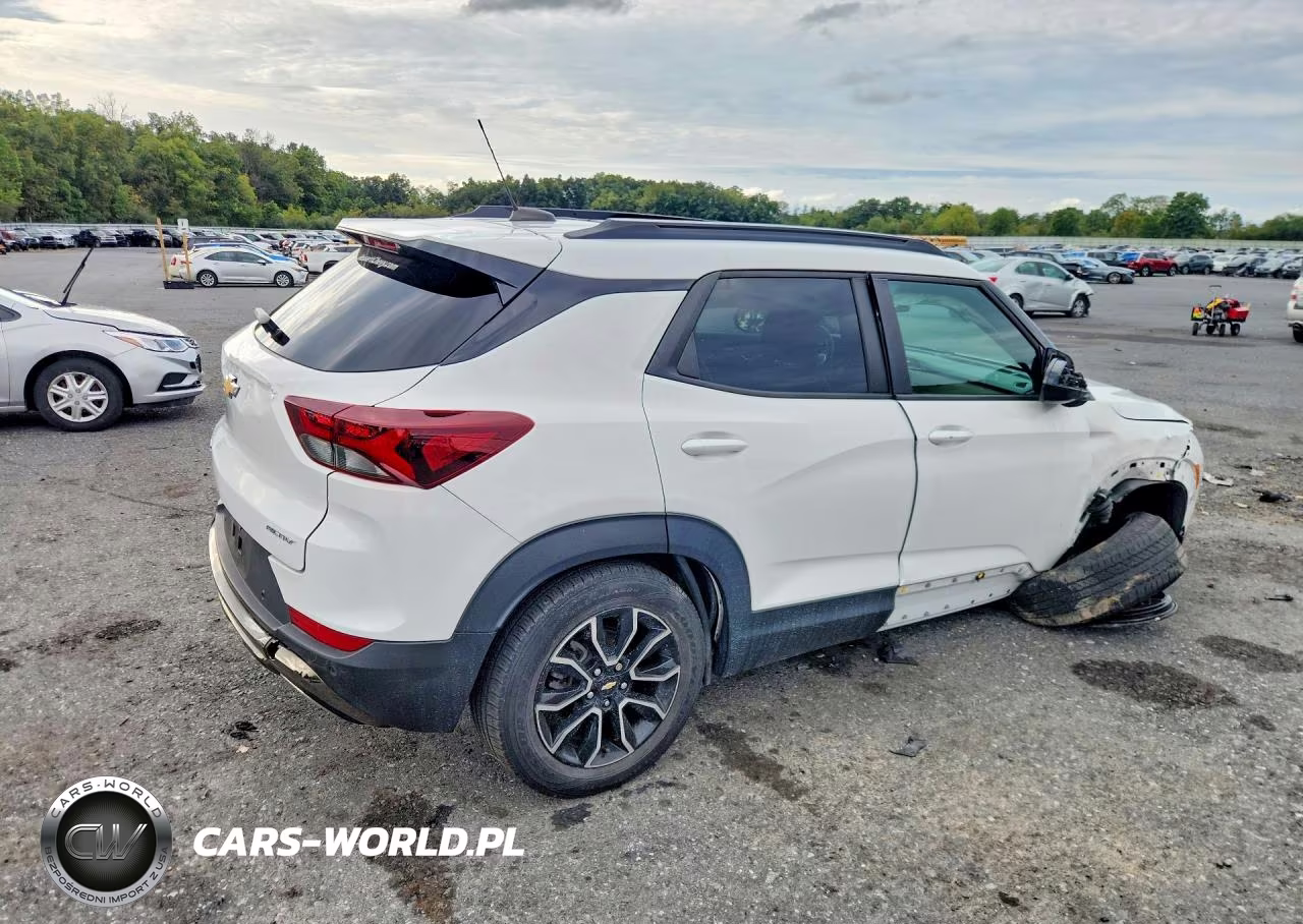 2021 Chevrolet Trailblazer Activ VIN:KL79MSSL3MB022435 - 3