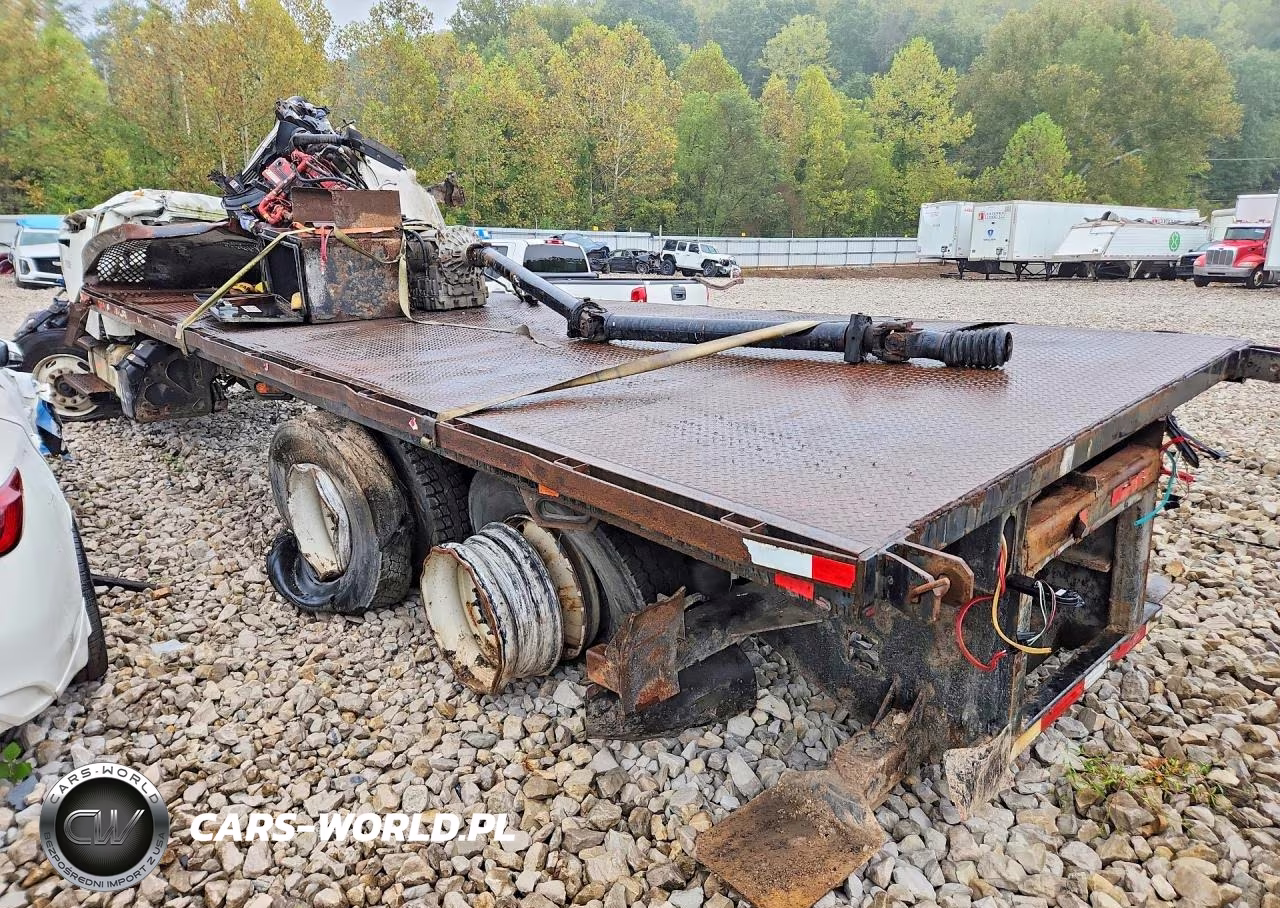 2020 Freightliner M2 106 Med - Flatbed Truck VIN:1FVHCYFEXLHLZ3625 - 2