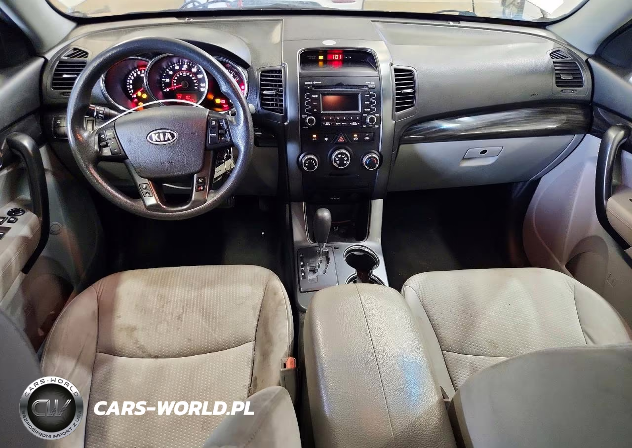 2011 Kia Sorento Lx VIN:5XYKT3A12BG060741 - 8