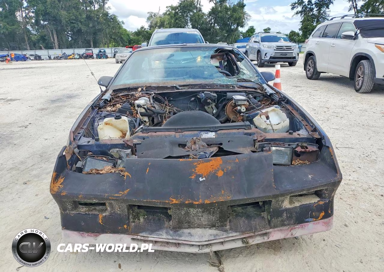 1982 Chevrolet Camaro VIN:1G1AP877XCN117862 - 5