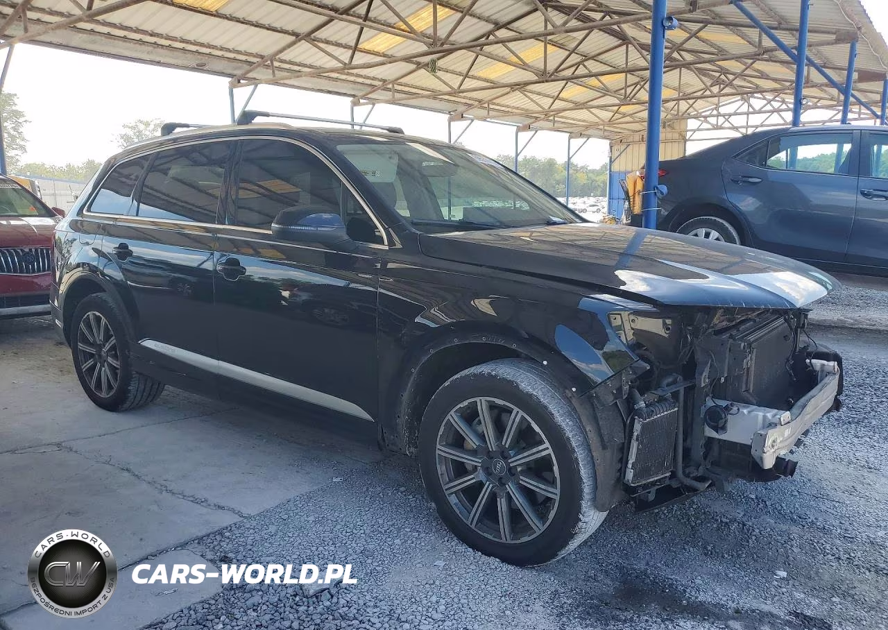 2017 Audi Q7 Premium Plus VIN:WA1LAAF75HD029027 - 4