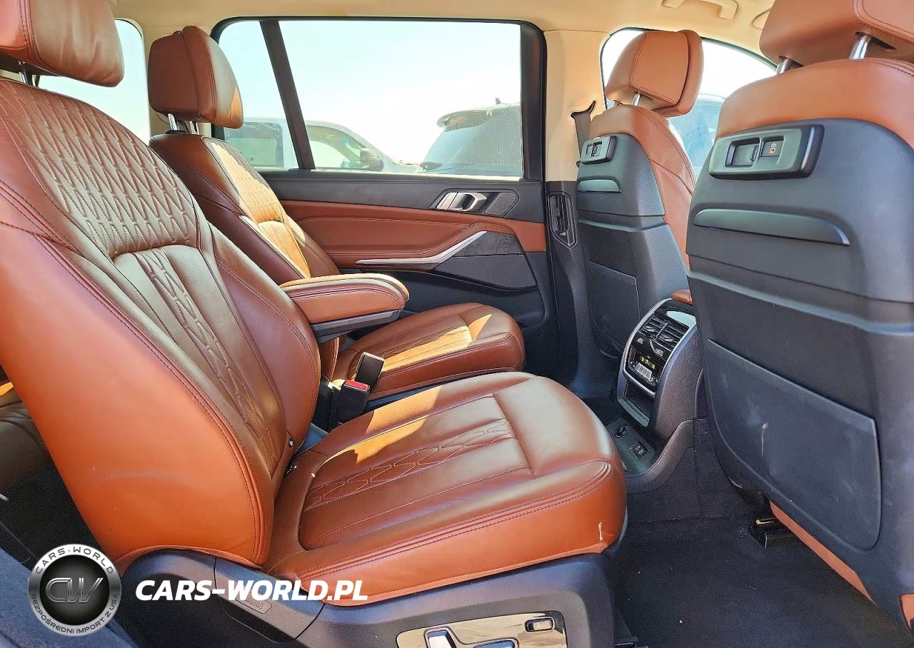 2020 BMW X7 xDrive40I VIN:5UXCW2C09L9B48538 - 11