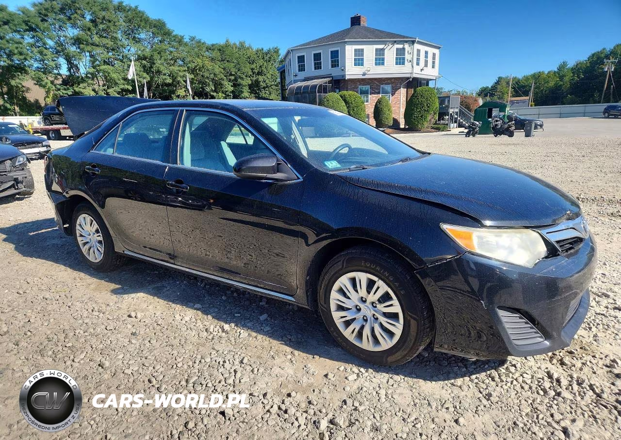 2014 Toyota Camry Le VIN:4T4BF1FK8ER373326 - 4