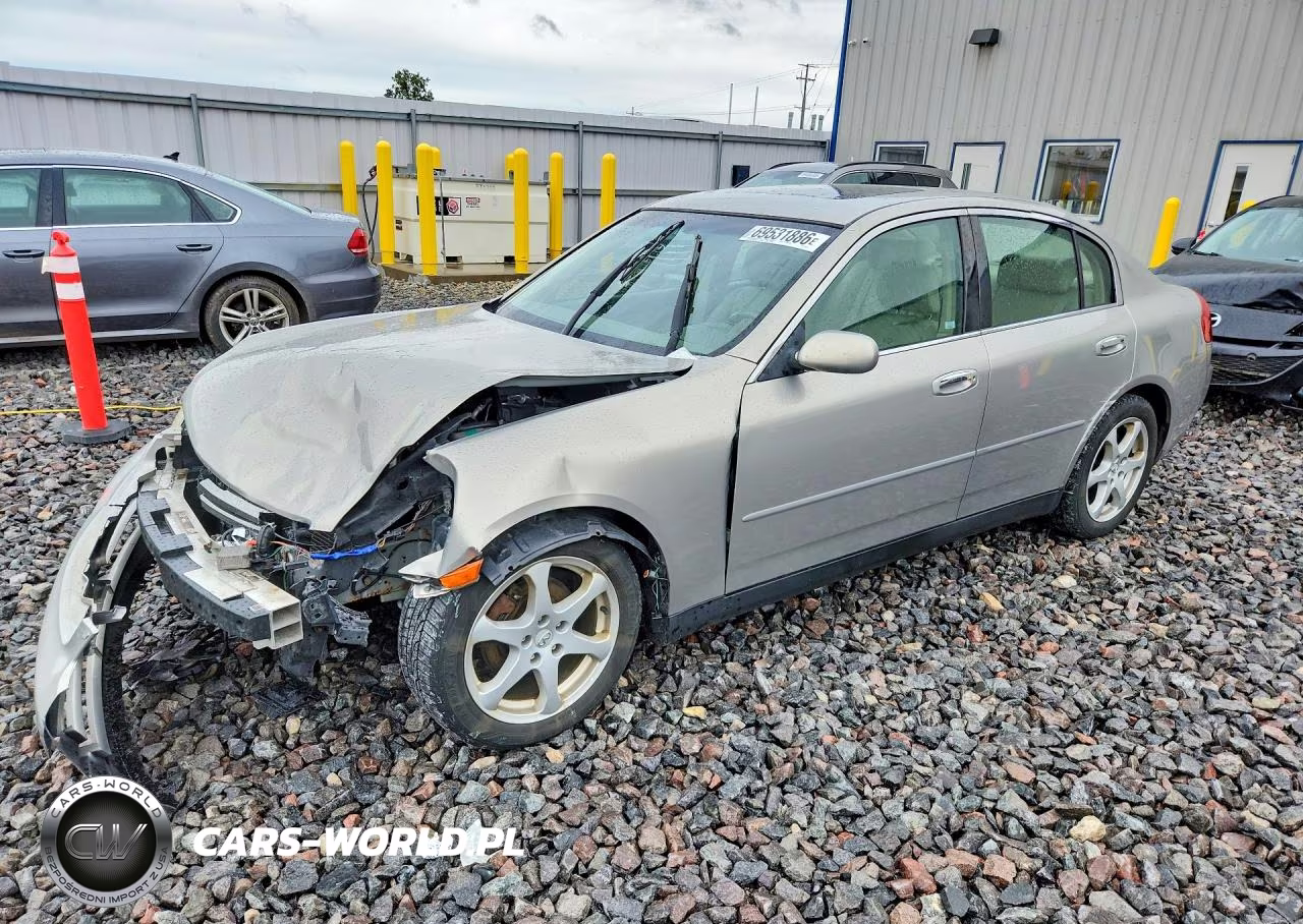 2003 Infiniti G35 Base