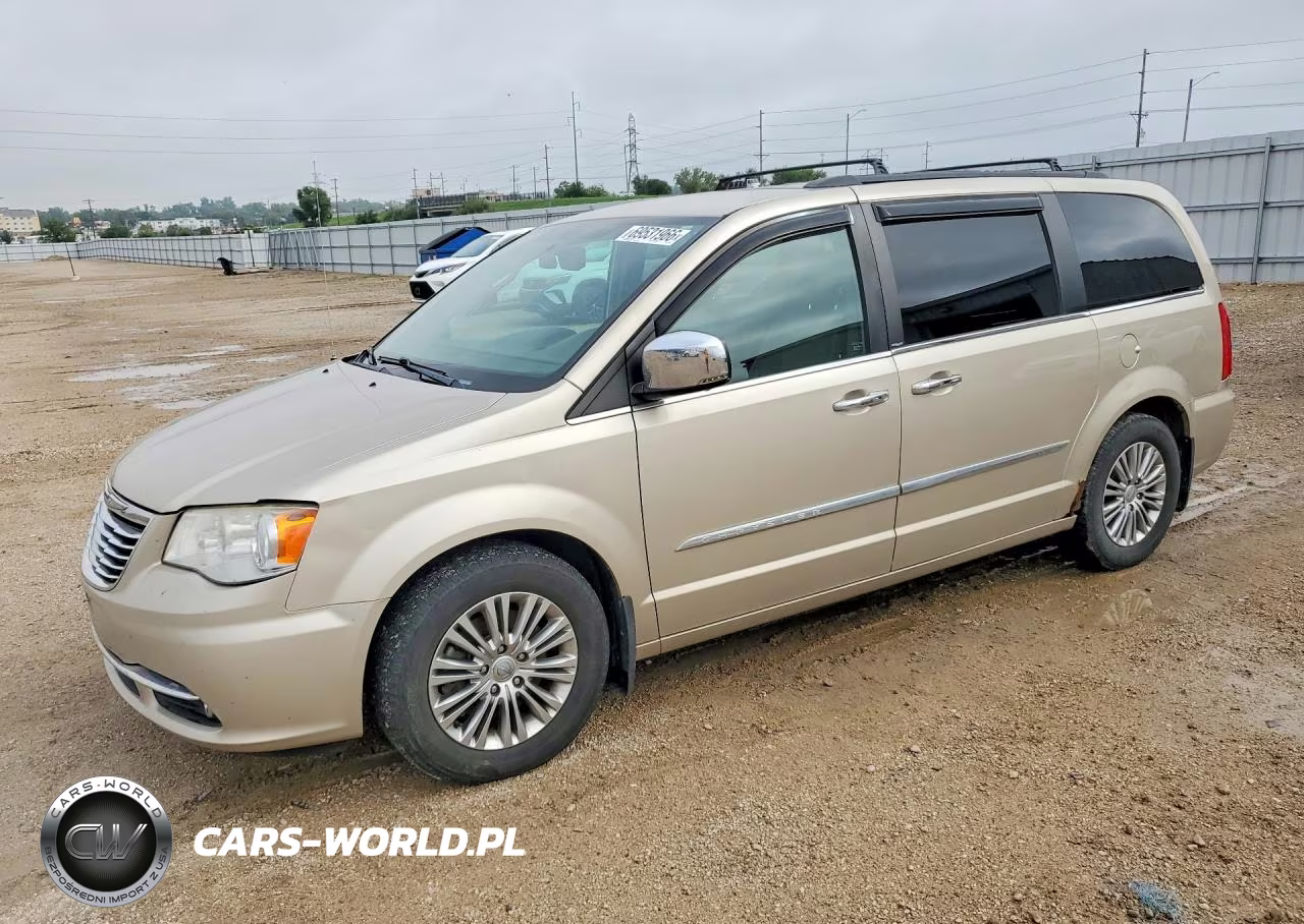 2013 Chrysler Town & Country Touring L VIN:2C4RC1CG4DR677206 - 1