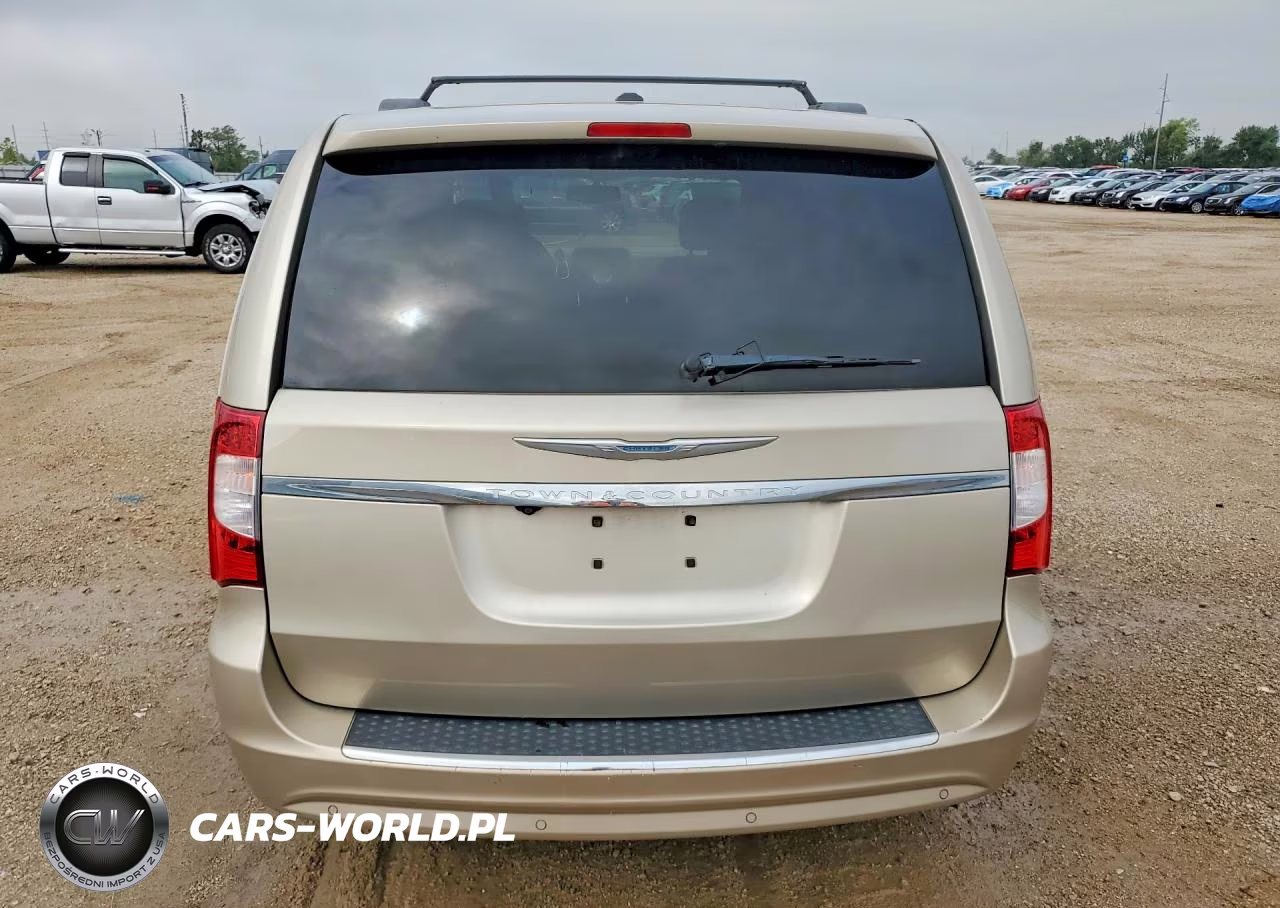 2013 Chrysler Town & Country Touring L VIN:2C4RC1CG4DR677206 - 6