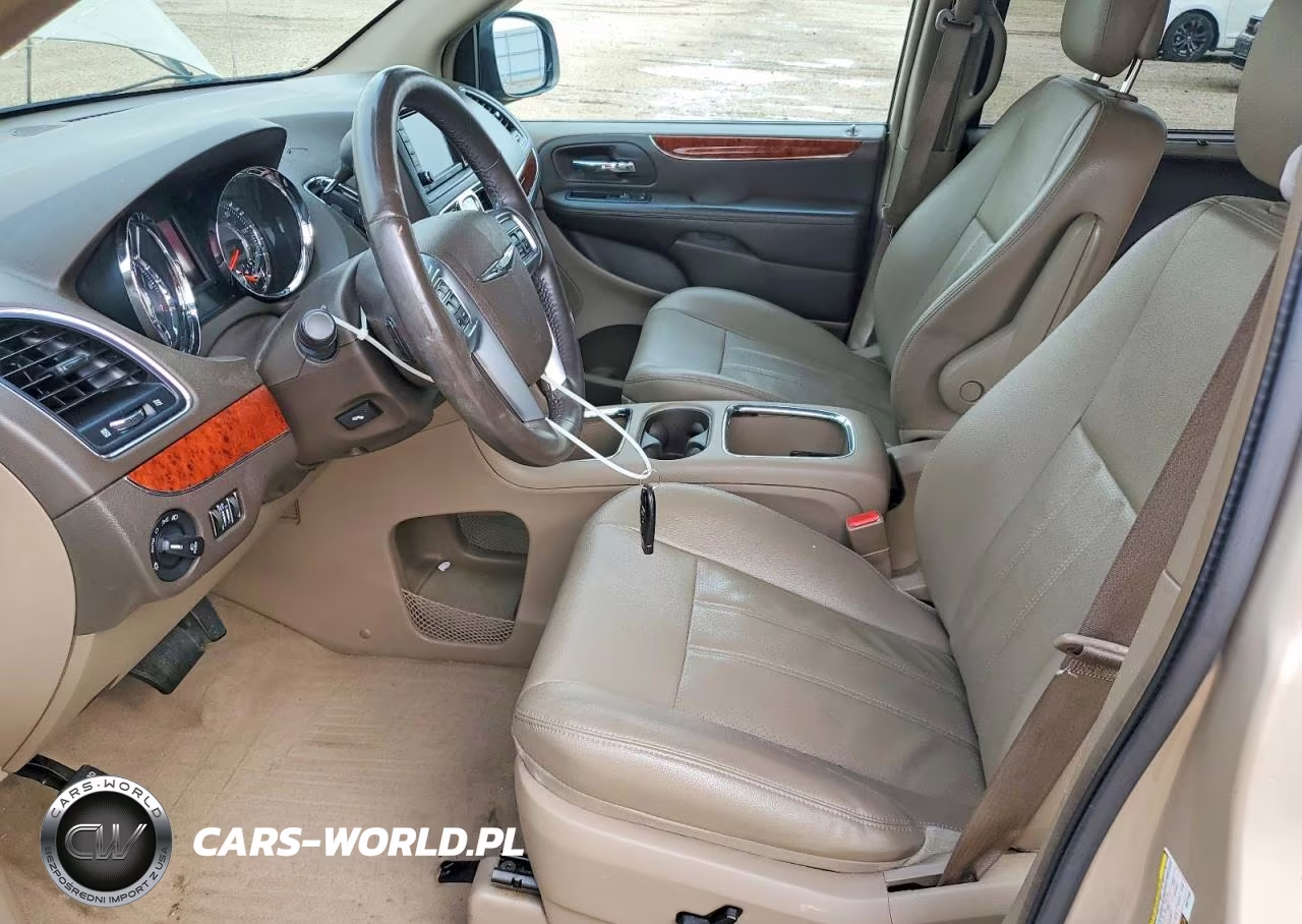 2013 Chrysler Town & Country Touring L VIN:2C4RC1CG4DR677206 - 7