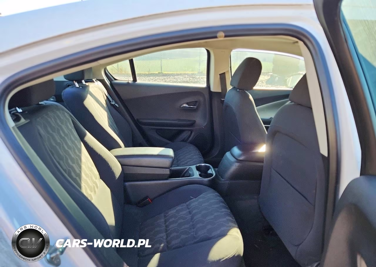 2013 Chevrolet Volt Premium VIN:1G1RA6E4XDU100682 - 10