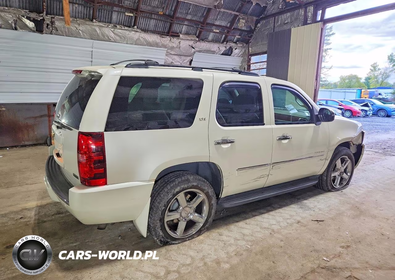 2011 Chevrolet Tahoe K1500 Ltz VIN:1GNSKCE05BR255178 - 3