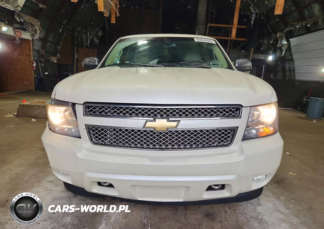 2011 Chevrolet Tahoe K1500 Ltz VIN:1GNSKCE05BR255178 - 5