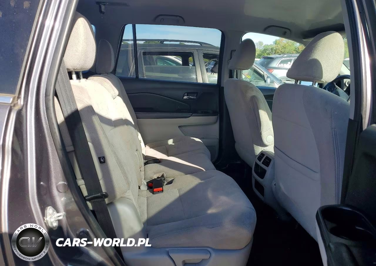 2019 Honda Pilot Lx VIN:5FNYF6H16KB030092 - 10