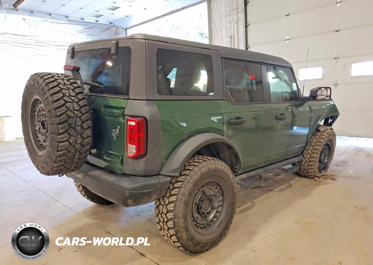 2022 Ford Bronco Base VIN:1FMDE5BHXNLB63355 - 3