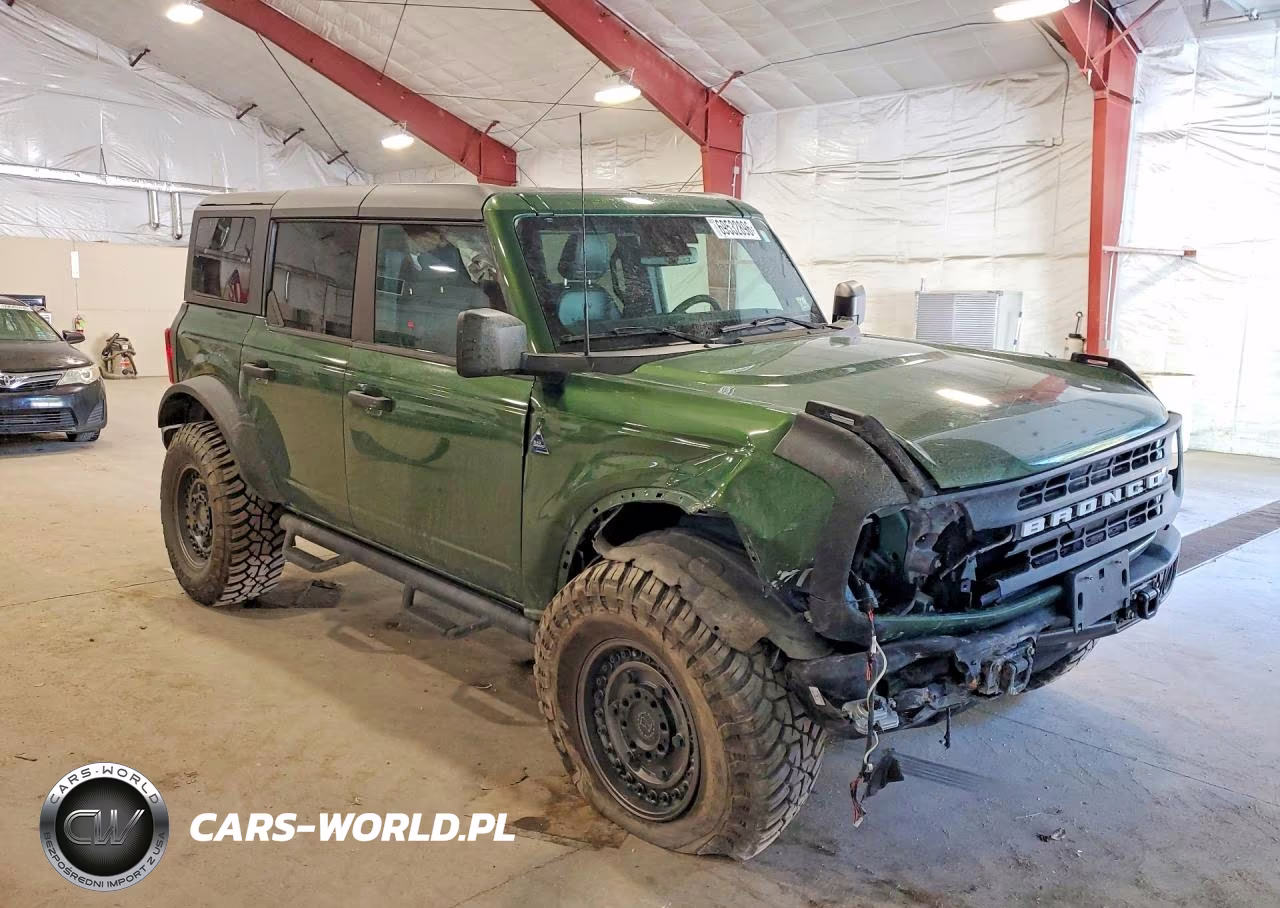 2022 Ford Bronco Base VIN:1FMDE5BHXNLB63355 - 4