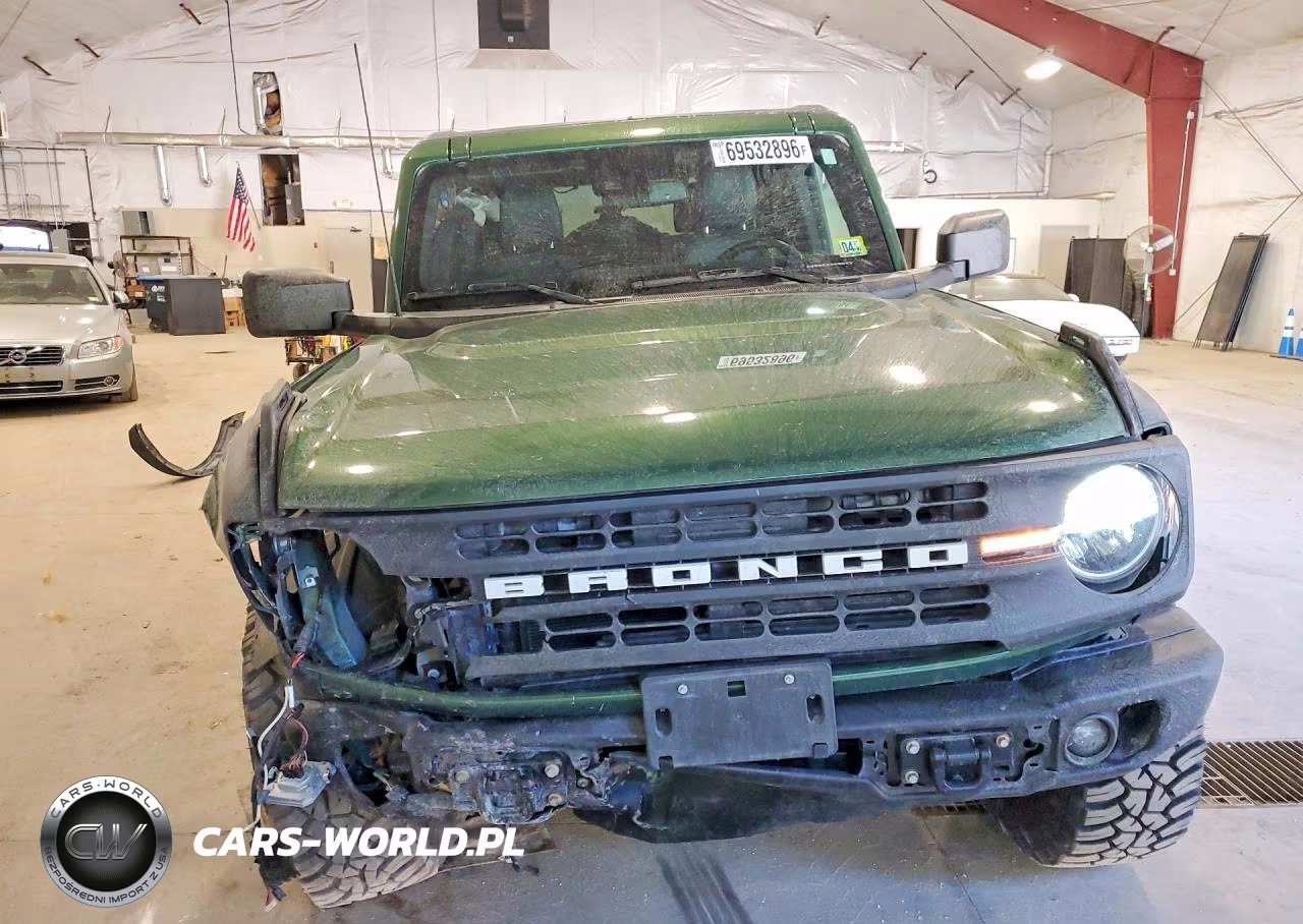 2022 Ford Bronco Base VIN:1FMDE5BHXNLB63355 - 5
