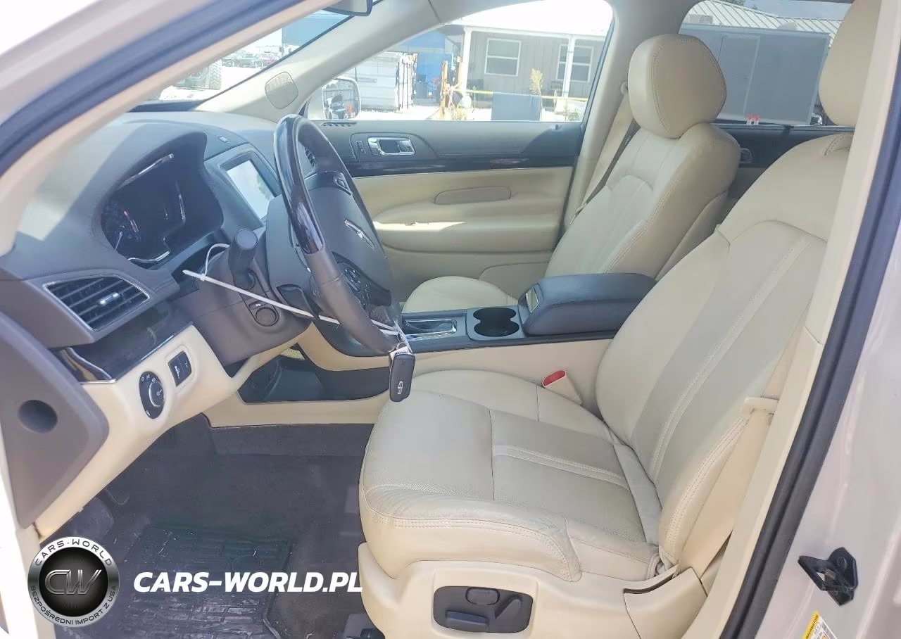 2019 Lincoln Mkt VIN:2LMHJ5AT2KBL00727 - 7
