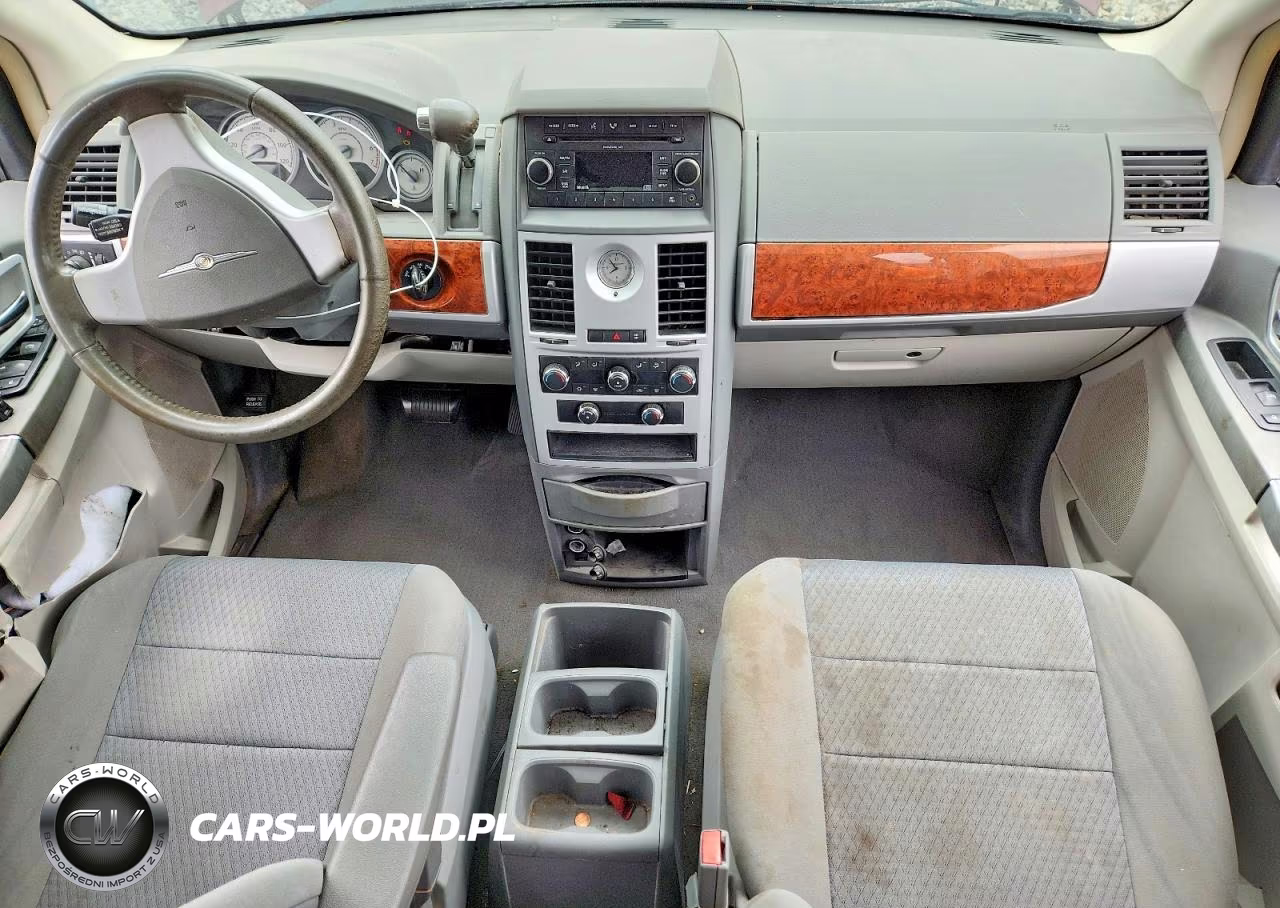 2009 Chrysler Town & Country Touring VIN:2A8HR54119R549100 - 8