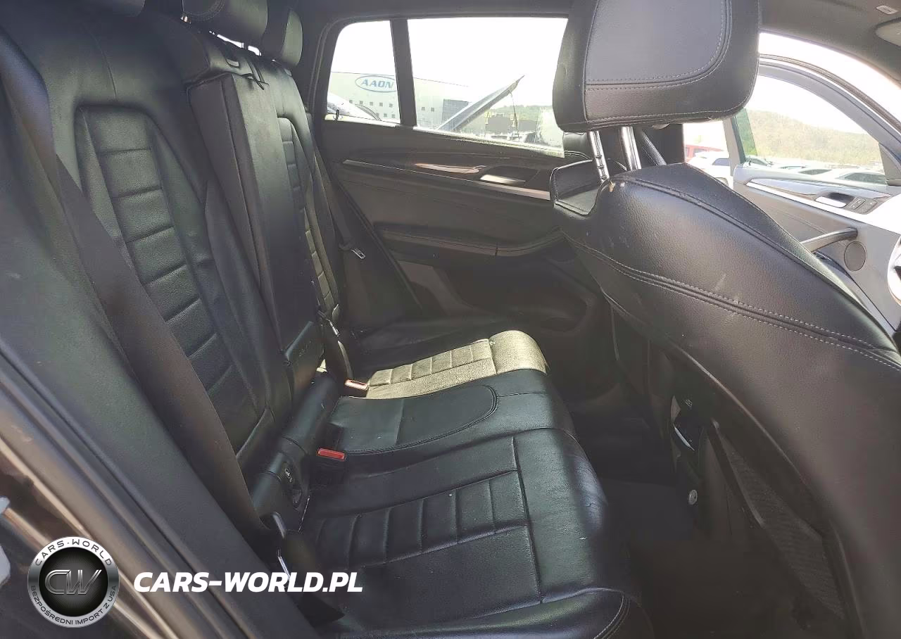 2019 BMW X4 xDrive30I VIN:5UXUJ3C52KLA58573 - 11