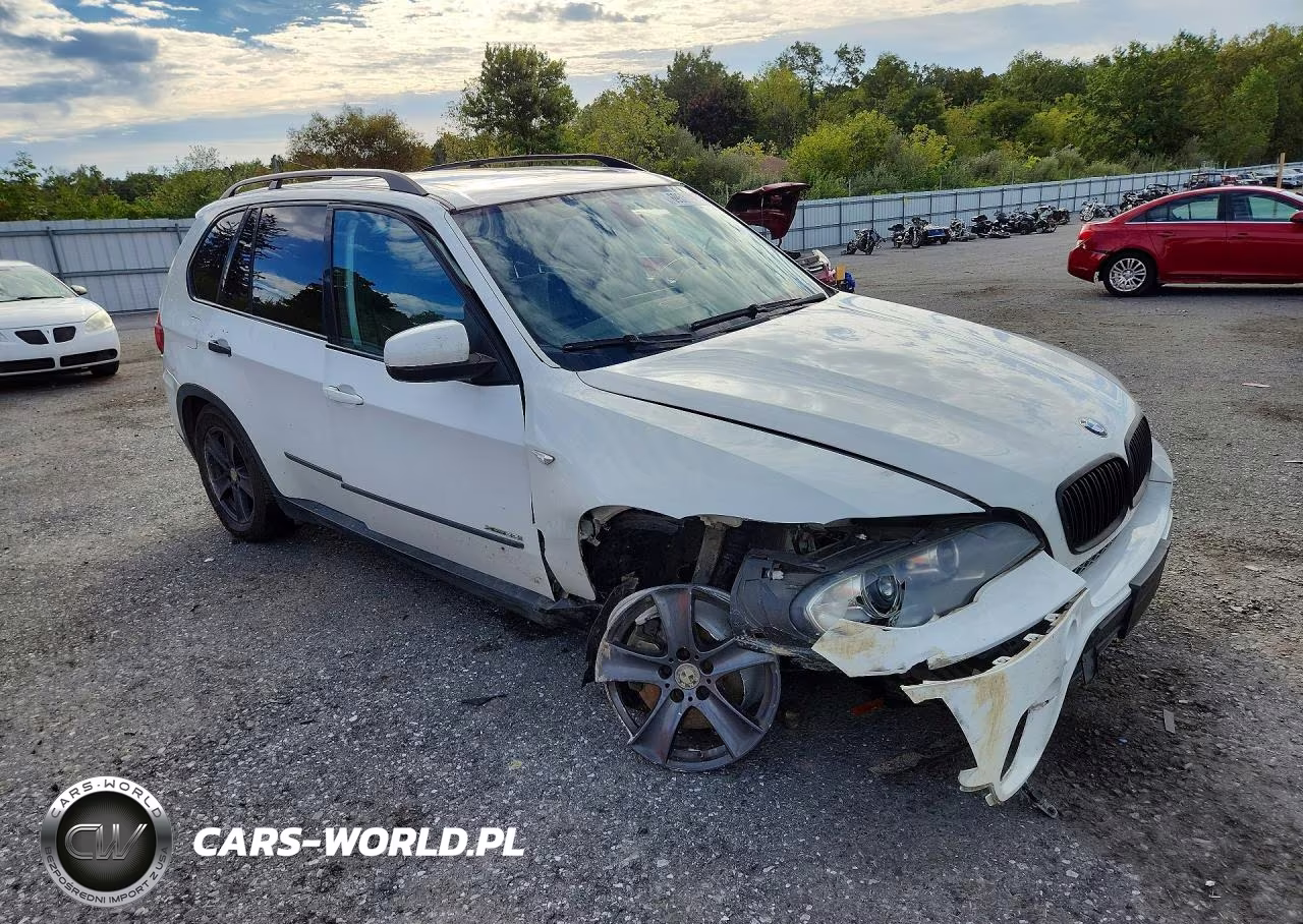 2012 BMW X5 xDrive35I VIN:5UXZV4C58CL748861 - 4