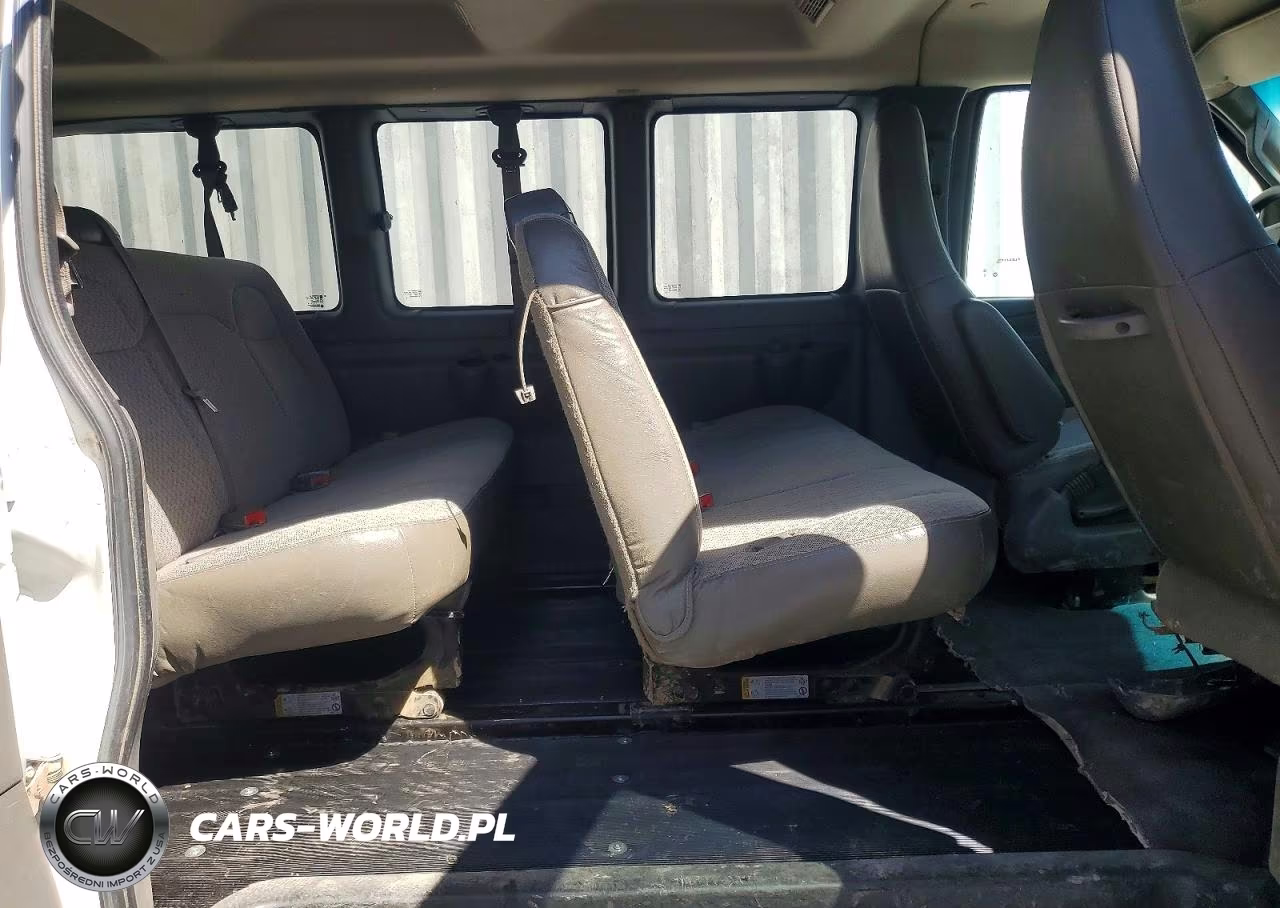 2018 Chevrolet Express G3500 Lt VIN:1GAZGPFG5J1322282 - 11