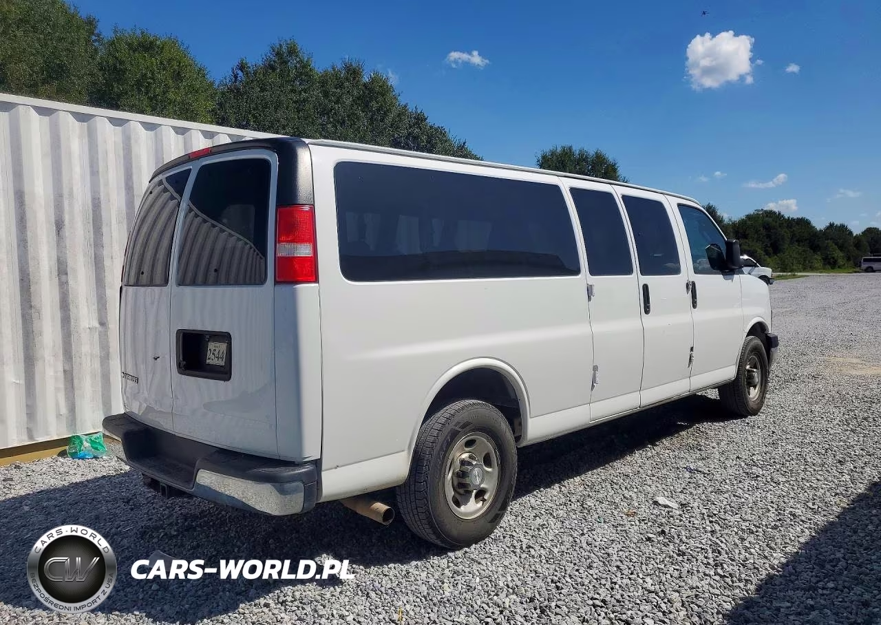 2018 Chevrolet Express G3500 Lt VIN:1GAZGPFG5J1322282 - 3