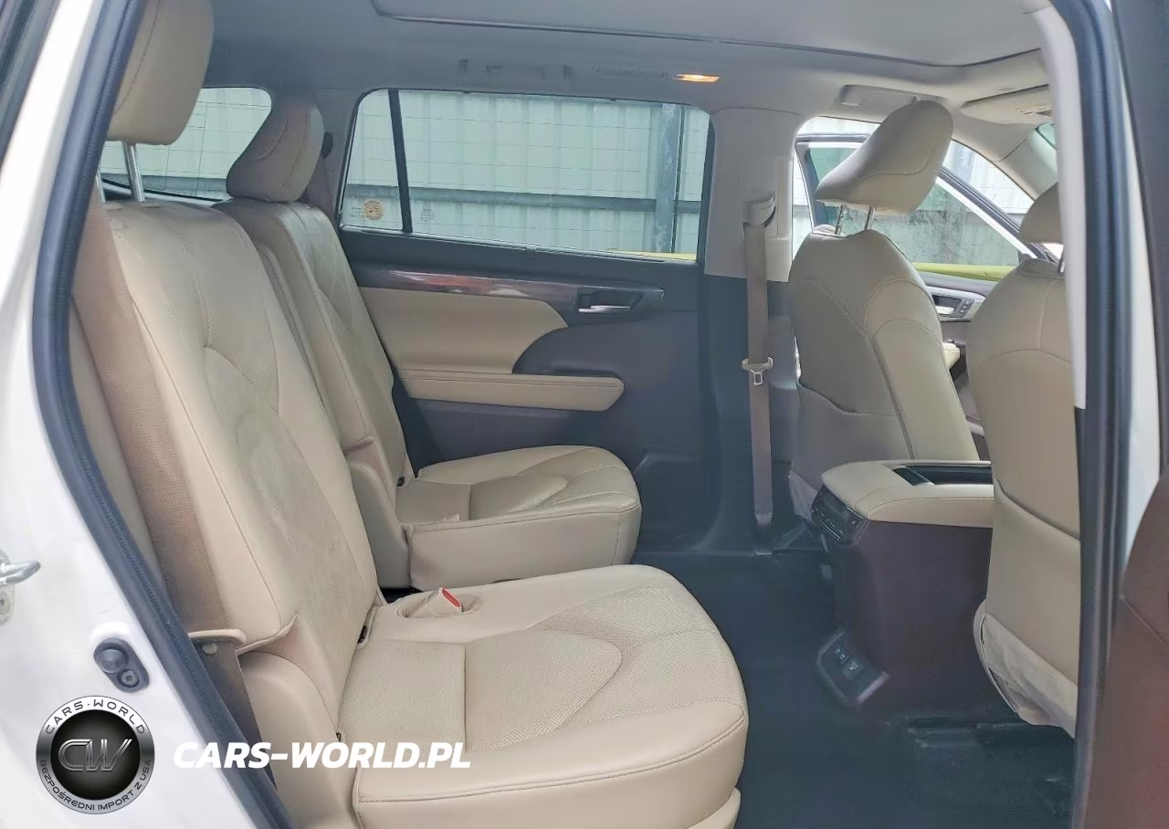 2020 Toyota Highlander Hybrid Platinum VIN:5TDEBRCH9LS005110 - 11