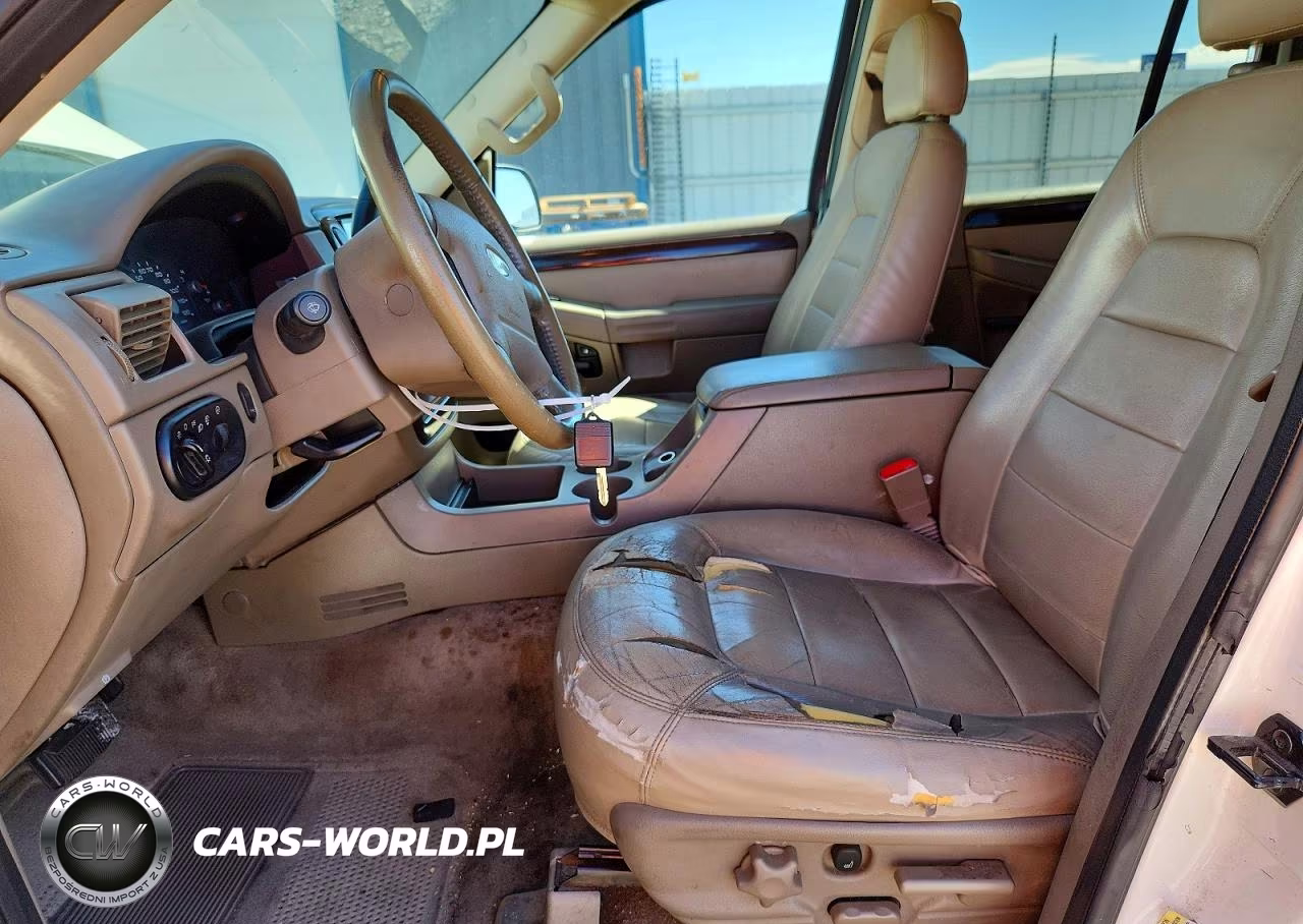 2004 Ford Explorer Limited VIN:1FMZU75W74ZA66558 - 7