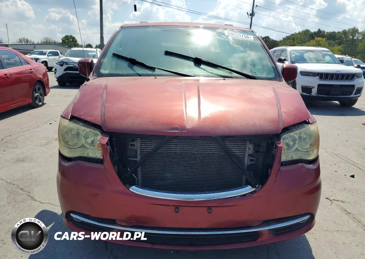 2014 Chrysler Town & Country Touring VIN:2C4RC1BG9ER326908 - 5
