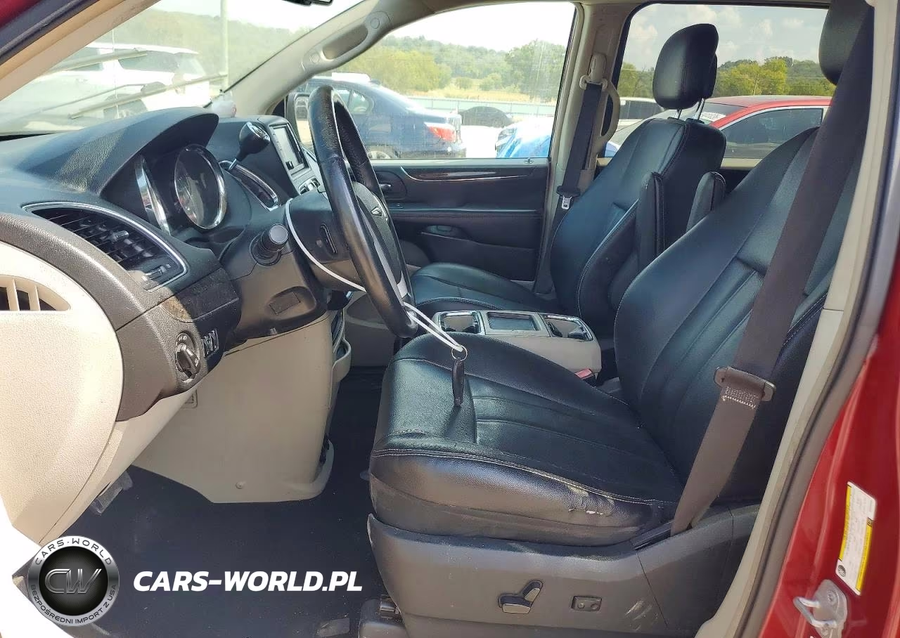 2014 Chrysler Town & Country Touring VIN:2C4RC1BG9ER326908 - 7