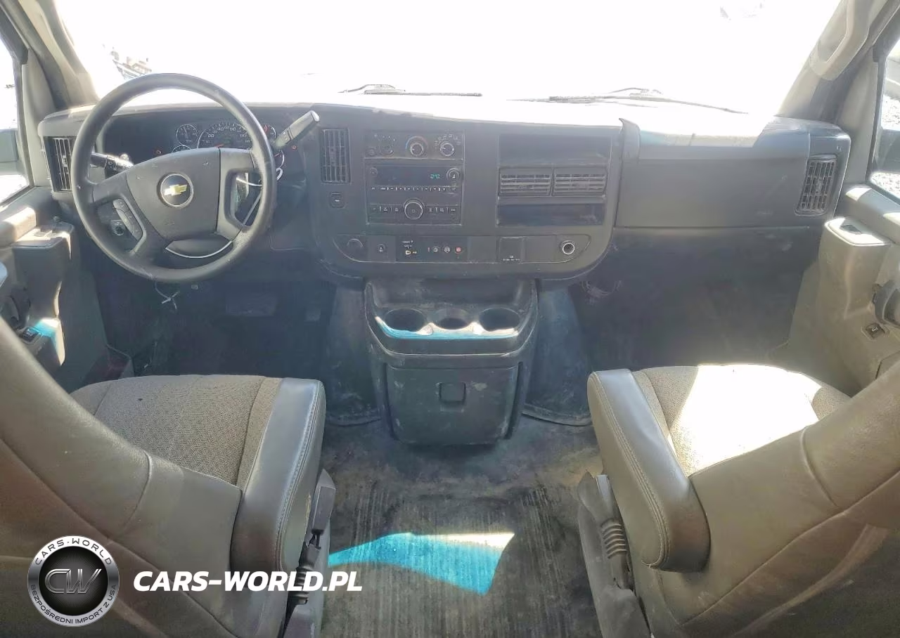 2018 Chevrolet Express G3500 Lt VIN:1GAZGPFG9J1329896 - 8