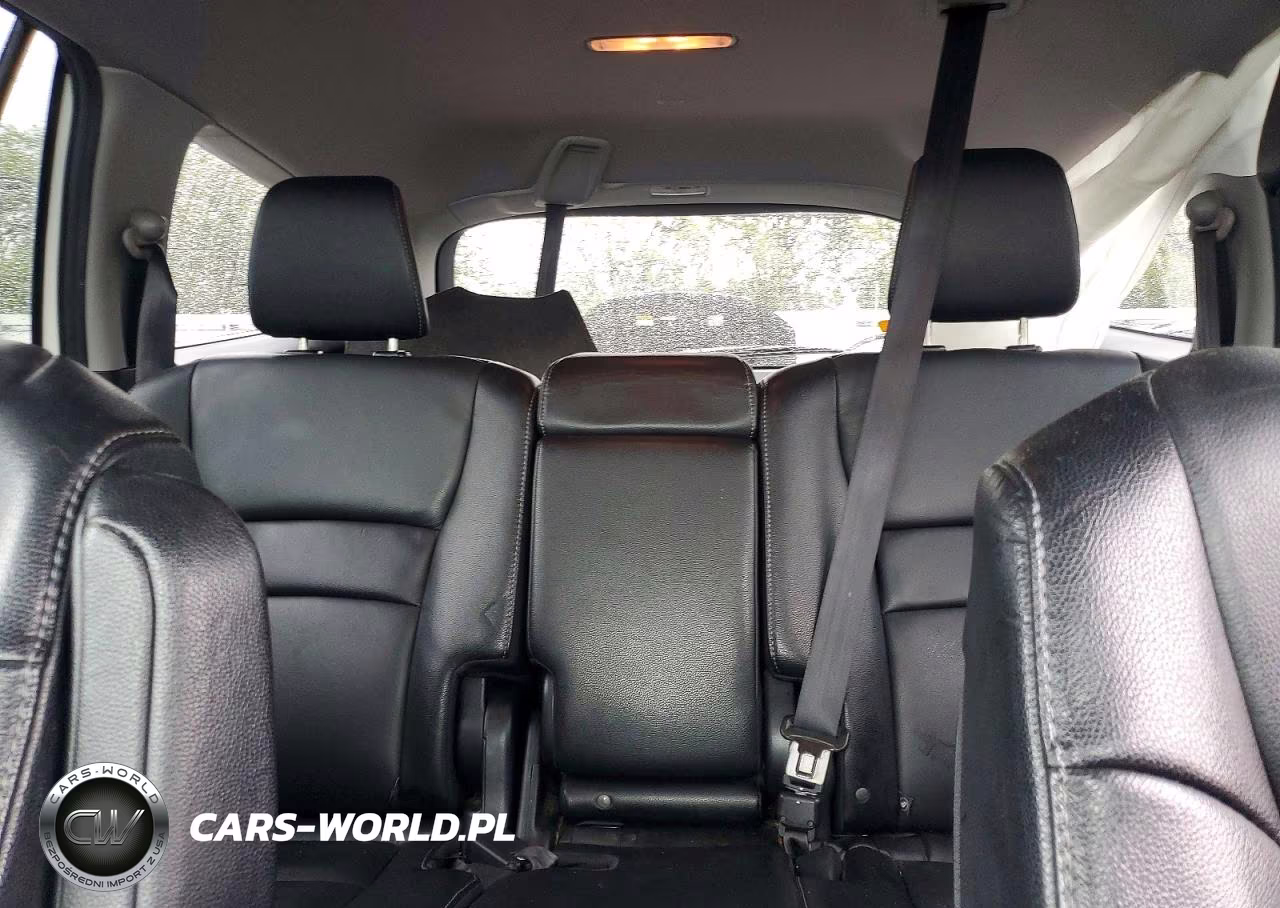 2017 Honda Pilot Touring VIN:5FNYF6H95HB017929 - 10