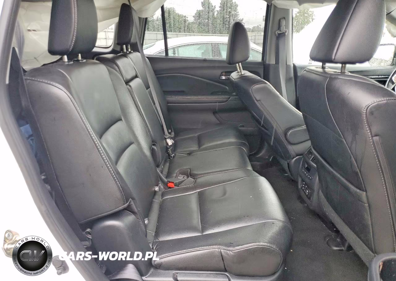 2017 Honda Pilot Touring VIN:5FNYF6H95HB017929 - 11