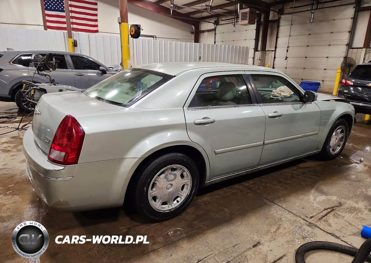 2006 Chrysler 300 Touring VIN:2C3LA53G96H289257 - 3