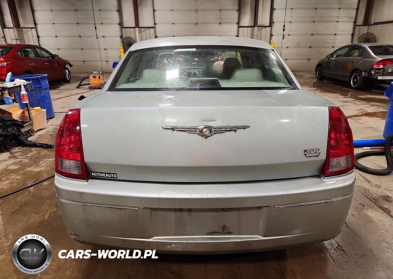 2006 Chrysler 300 Touring VIN:2C3LA53G96H289257 - 6