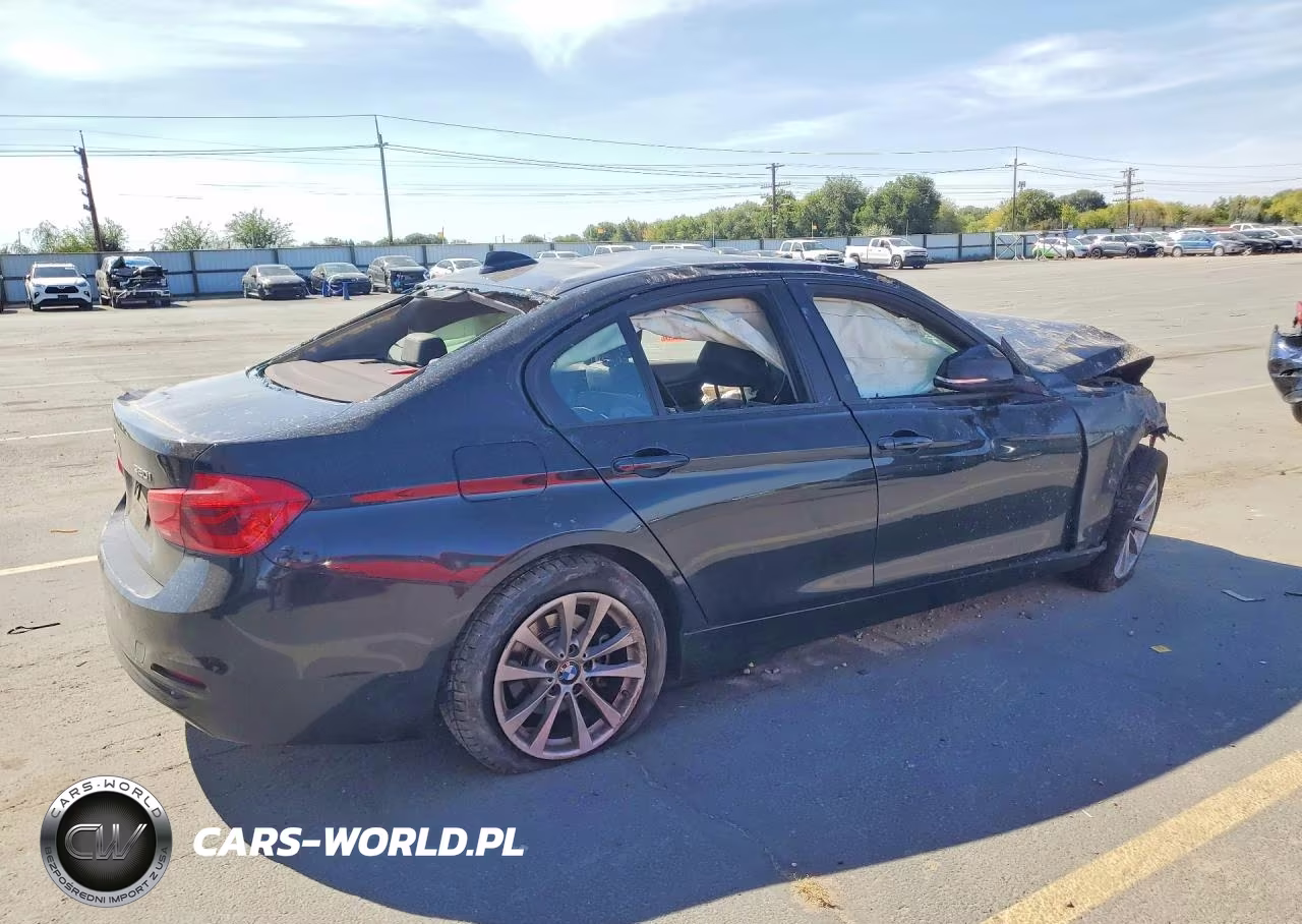 2018 BMW 320 Xi VIN:WBA8E5G57JNV02380 - 3