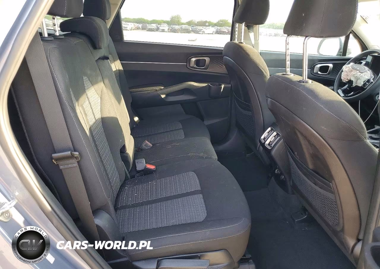 2022 Kia Sorento Lx VIN:5XYRGDLC4NG075091 - 11