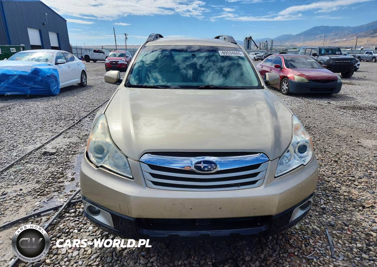 2010 Subaru Outback 2.5I Premium VIN:4S4BRBCC2A3356218 - 5