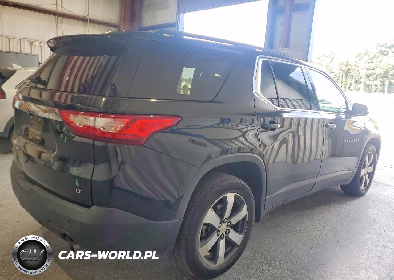 2020 Chevrolet Traverse Lt VIN:1GNERHKW3LJ241200 - 3