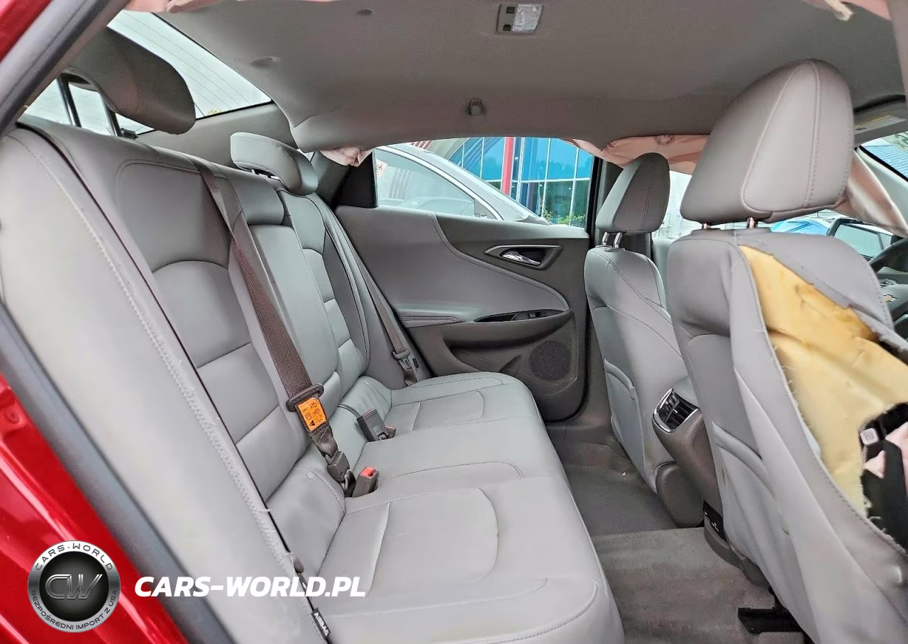 2018 Chevrolet Malibu Lt VIN:1G1ZD5ST6JF121574 - 10