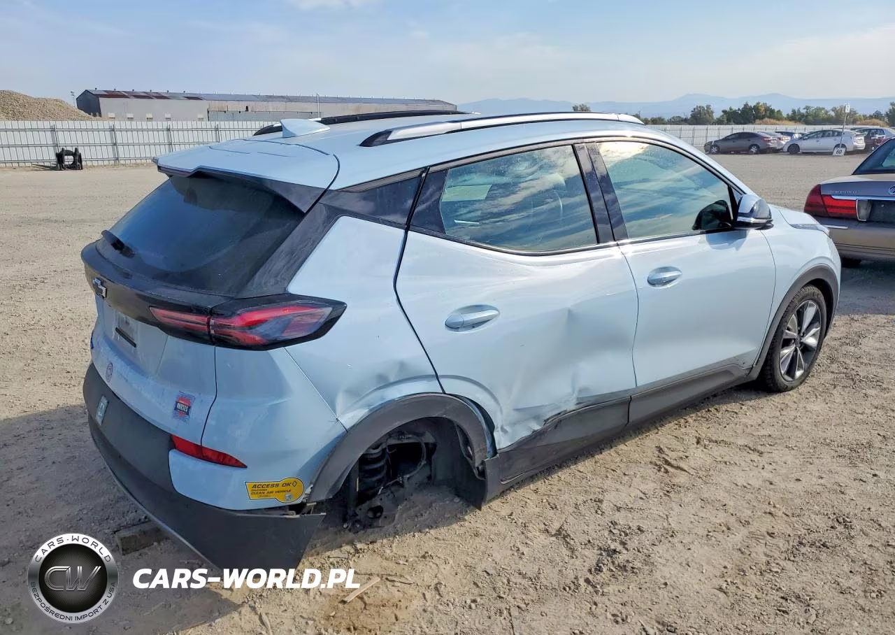 2023 Chevrolet Bolt Euv Lt VIN:1G1FY6S01P4110666 - 3