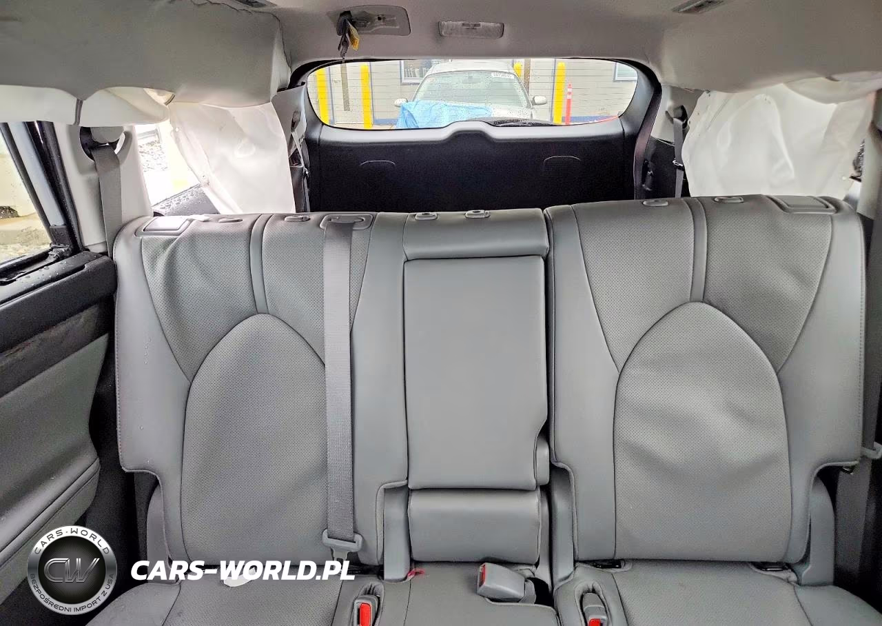 2024 Toyota Highlander Limited VIN:5TDKDRBH8RS563120 - 10