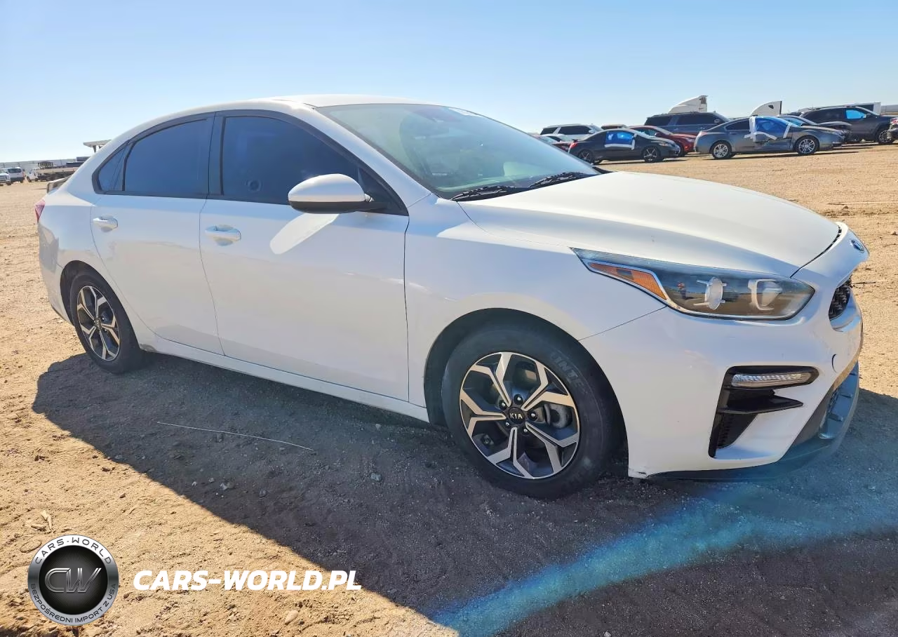 2021 Kia Forte Lxs VIN:3KPF24AD7ME306008 - 4